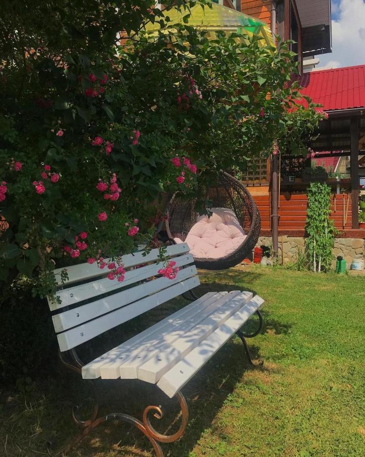 Hotel Karpats'Kyi Kalejdoskop à Slavsko Extérieur photo