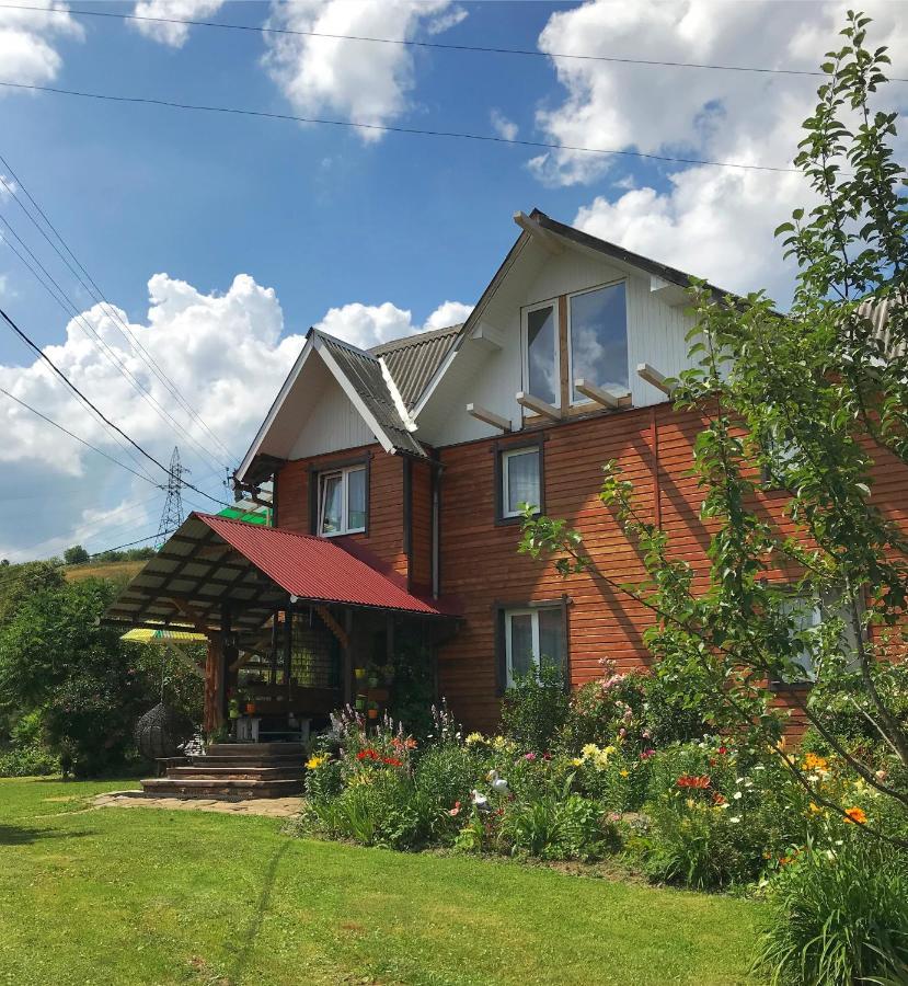 Hotel Karpats'Kyi Kalejdoskop à Slavsko Extérieur photo